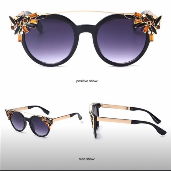 crystalglitterglam Accessories - Cat eye crystal double bar statement sunglasses